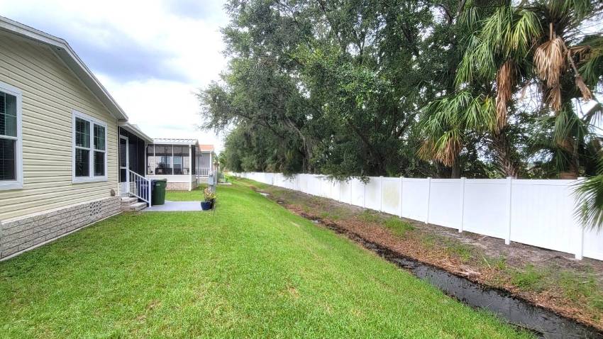 312 Siberian Cypress Circle a Winter Haven, FL Mobile or Manufactured Home for Sale